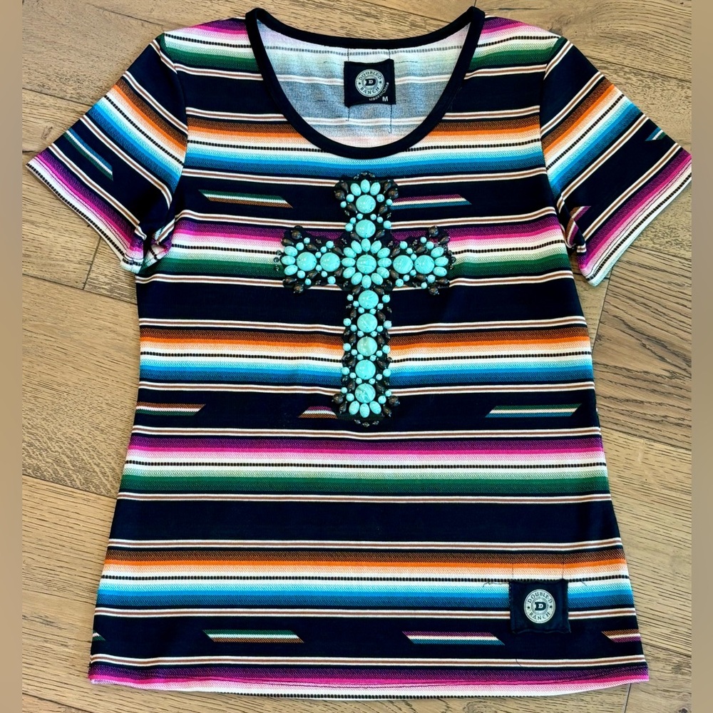 Double D Ranch - Size M Top - Serape Stripe Jeweled Cross Tee - Chasing Santa Fe